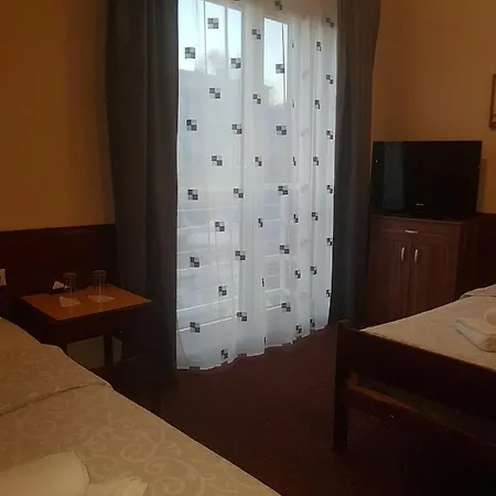 Hotel Sax Balkan 2*